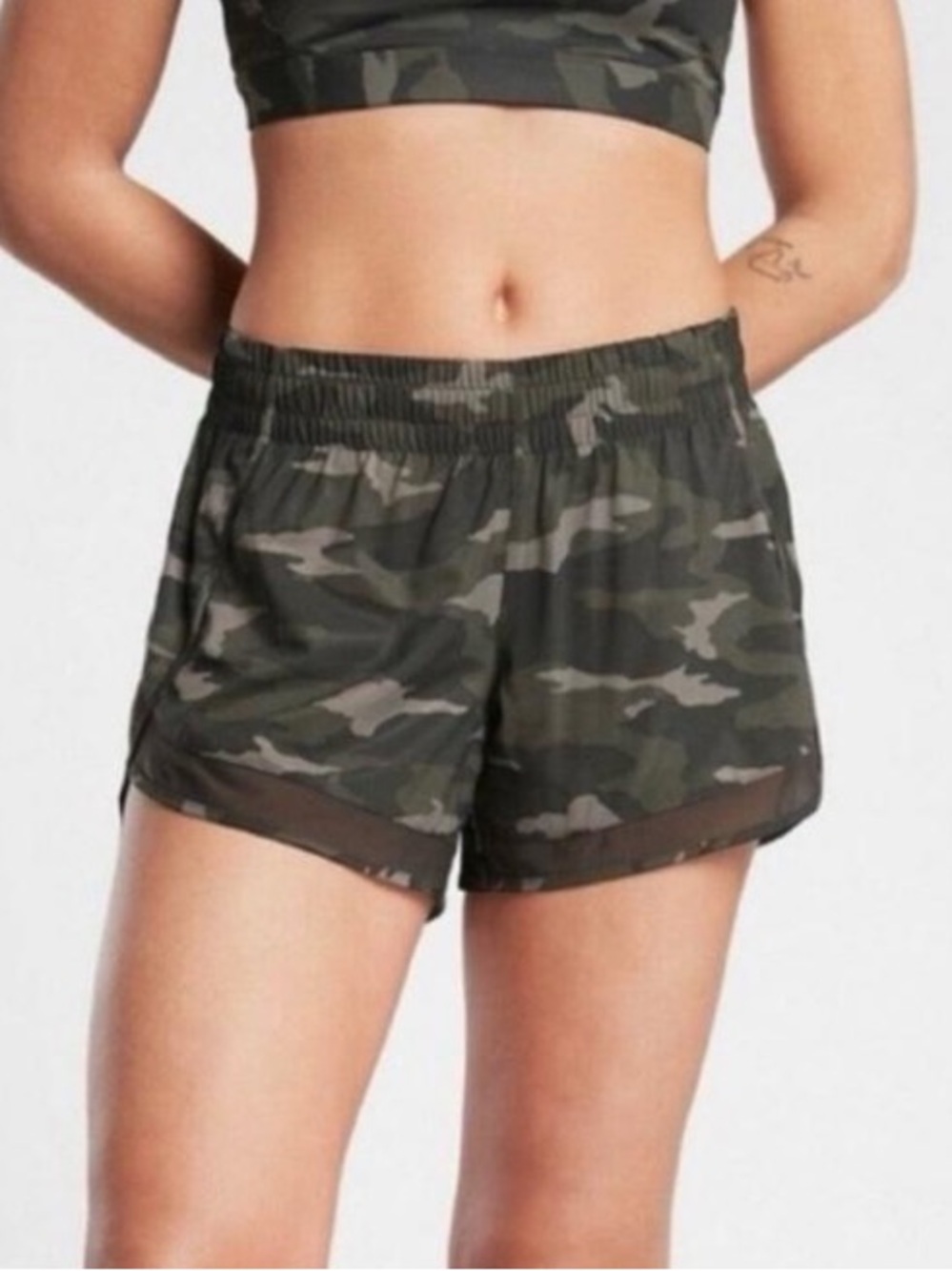 Athleta Mesh Camo Racer Run Shorts, Size M